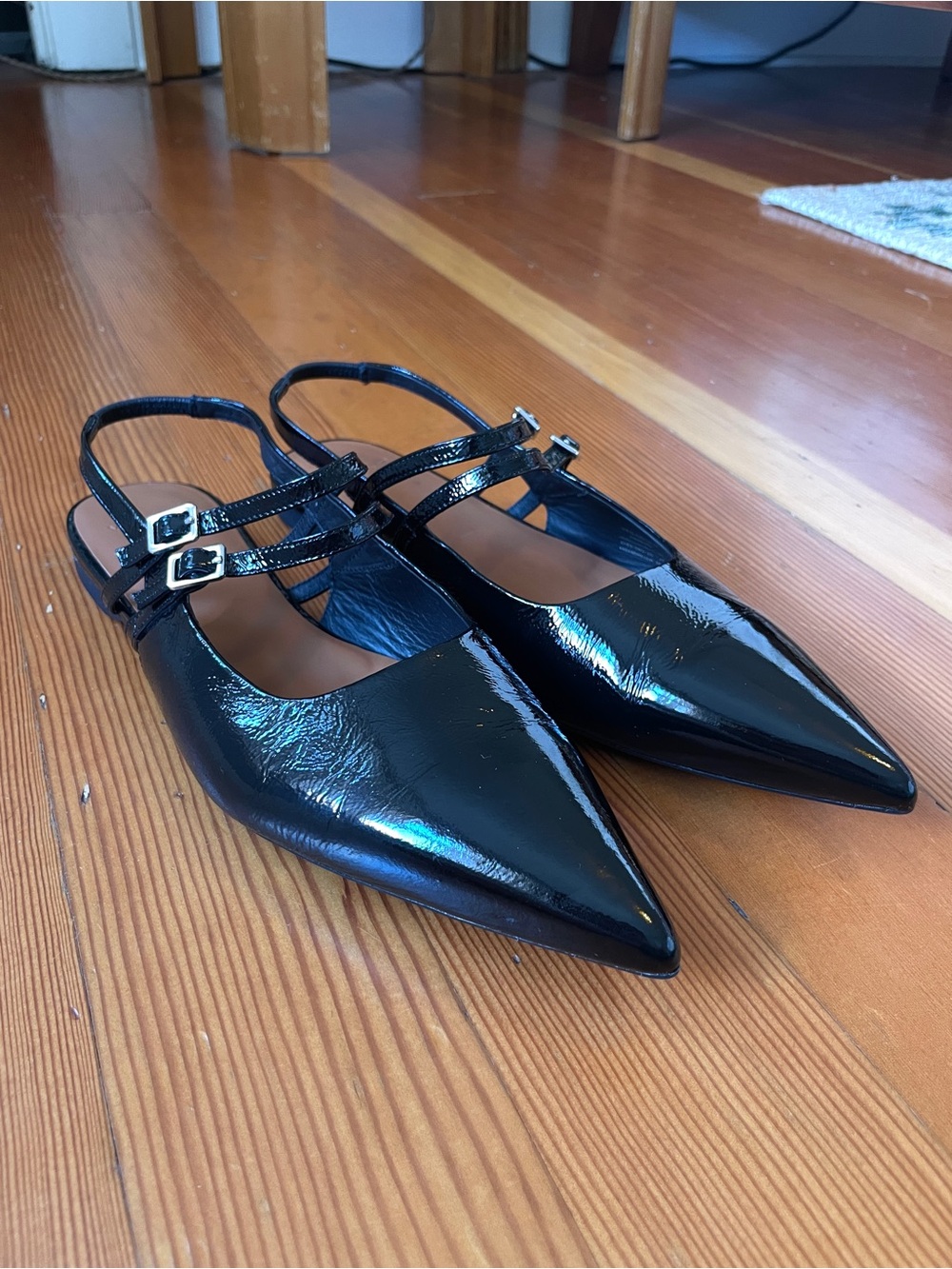 Vagabond “Hermine” Patent Leather Pointed Toe Slingbacks